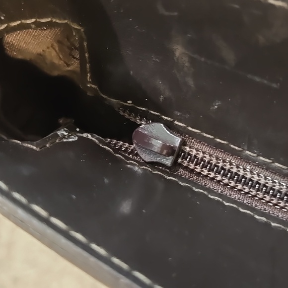 Furla Women Leather Tote Hobo Satchel bag - Picture 14 of 14